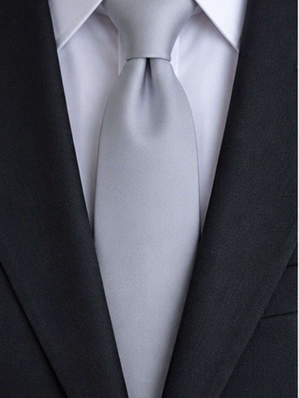 Chavant Cravate Cloud IX Solid Silver Grey Necktie